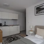 Appart hôtel Symphony Square By Ina 3*