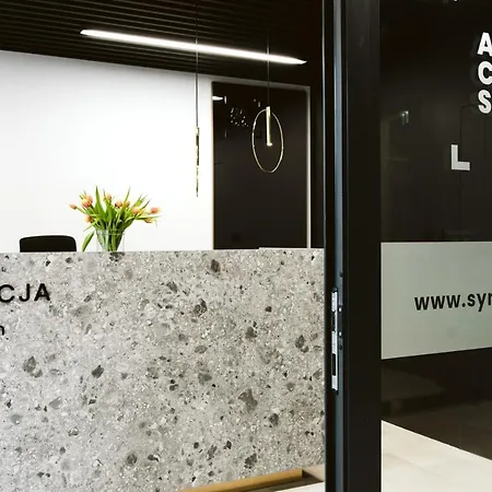 شقة فندقية Symphony Square فروتسواف