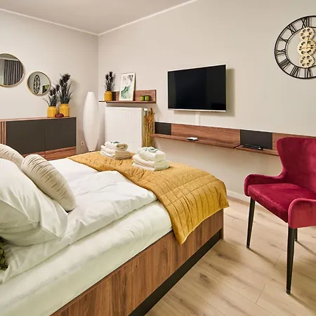 Symphony Square Apartahotel Breslavia