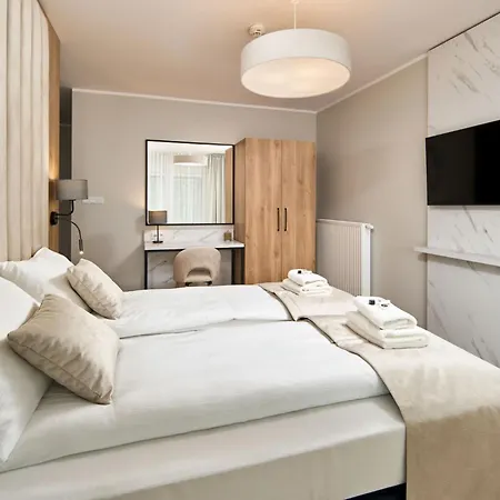 Apartahotel Symphony Square Breslavia