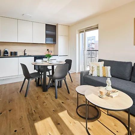 Aparthotel Symphony Square 3*