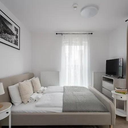 Aparthotel Symphony Square