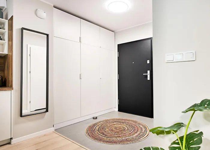 Symphony Square Apart-hotel