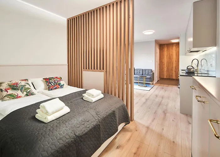 Apart-hotel Symphony Square 3*